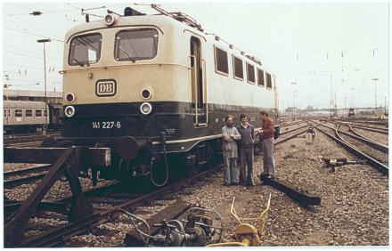 141